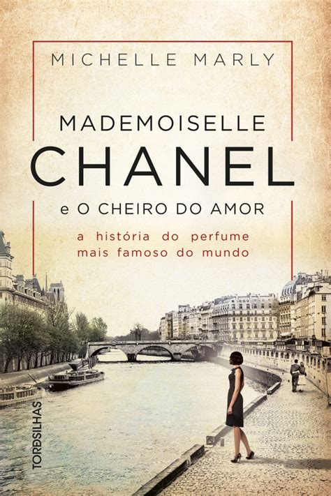 livro chanel original